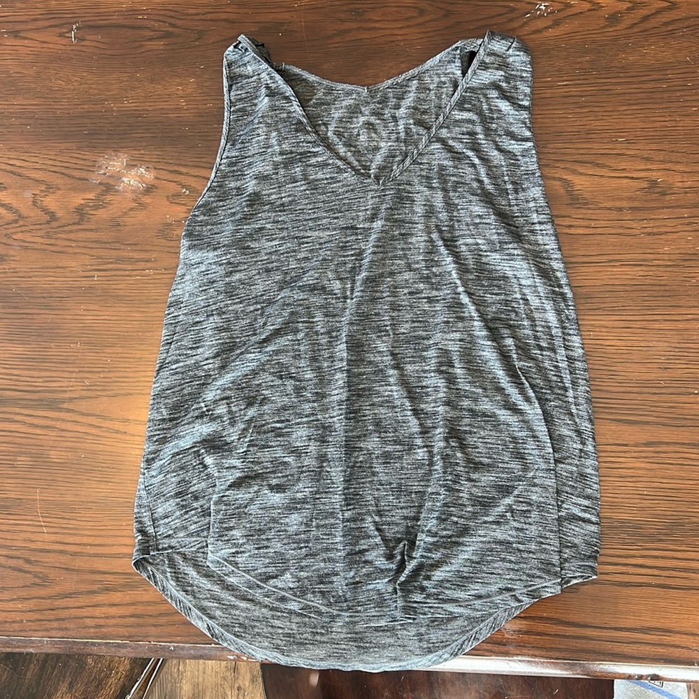 Lululemon V neck twist tie tank